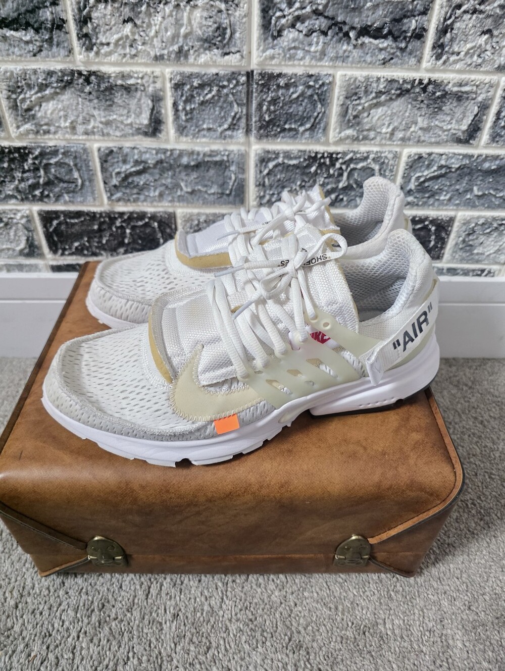 Off-White x Nike Men's  White Lace-Up Running Sneaker Size 11